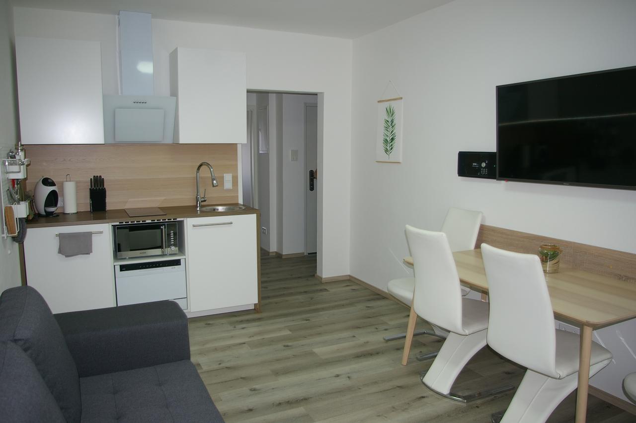4rent *