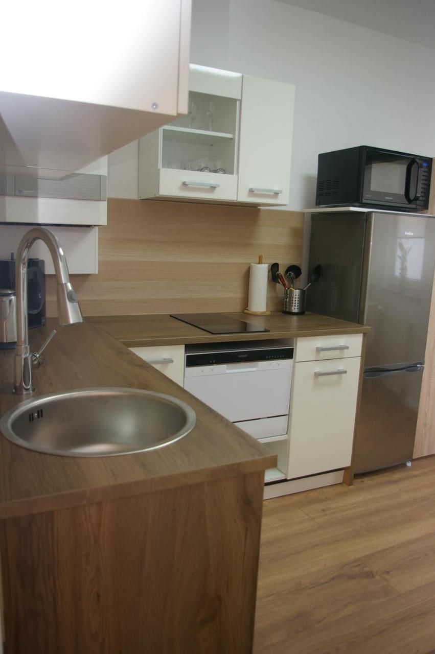 4rent *