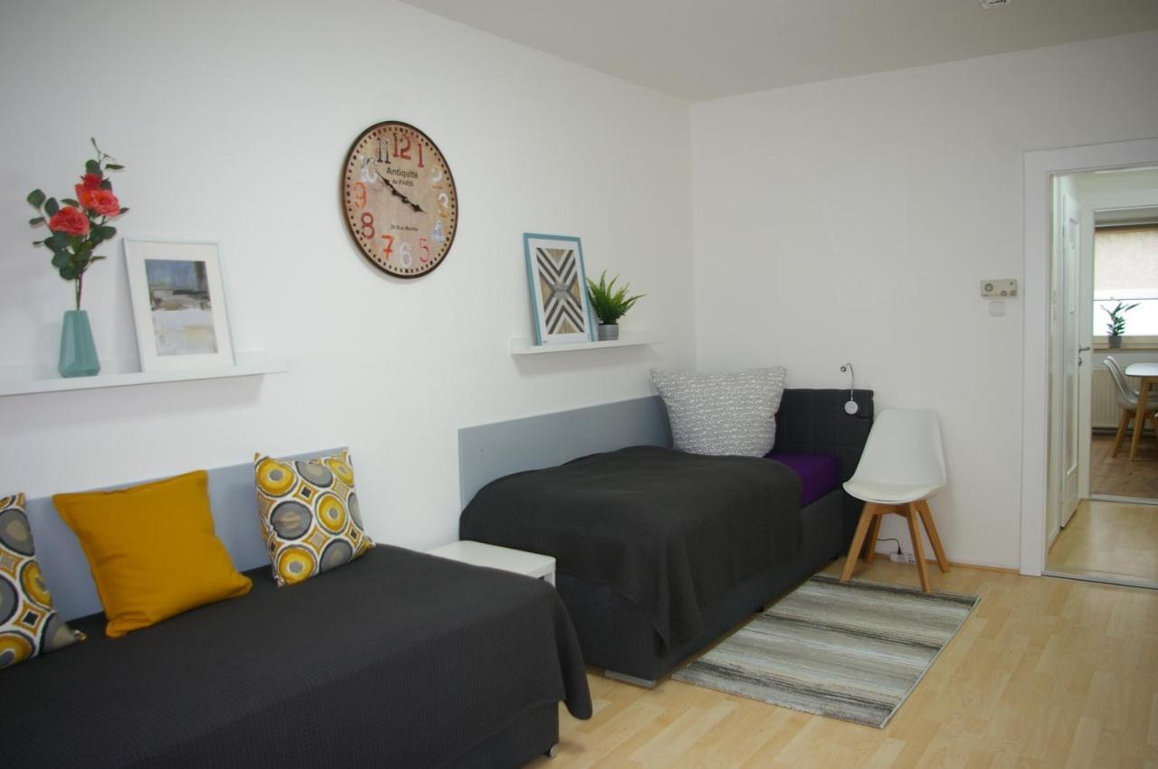 4rent *