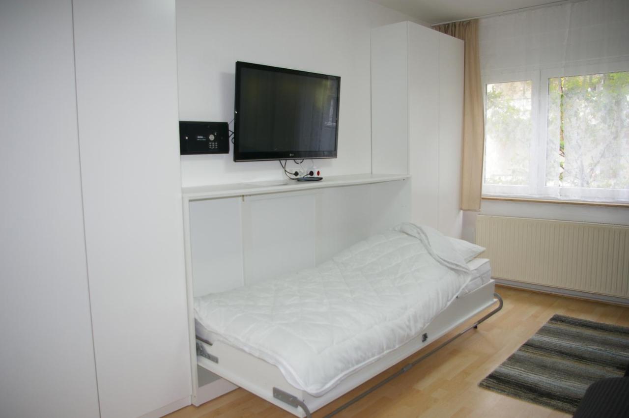 4rent *