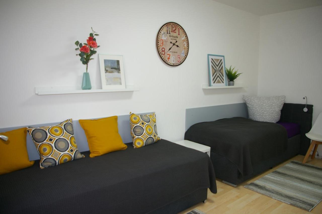 4rent *